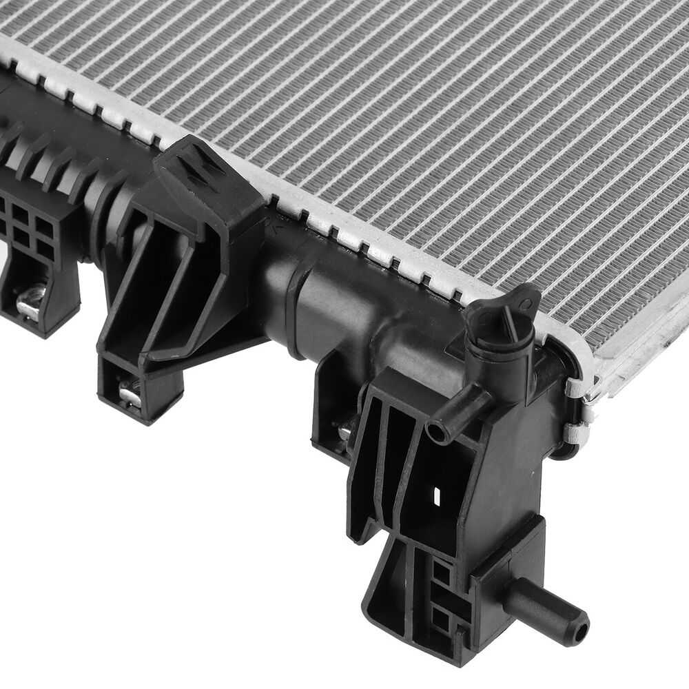 Aluminum Radiator for 2014-2018 Jeep Cherokee 2.4L L4 & 3.2L V6