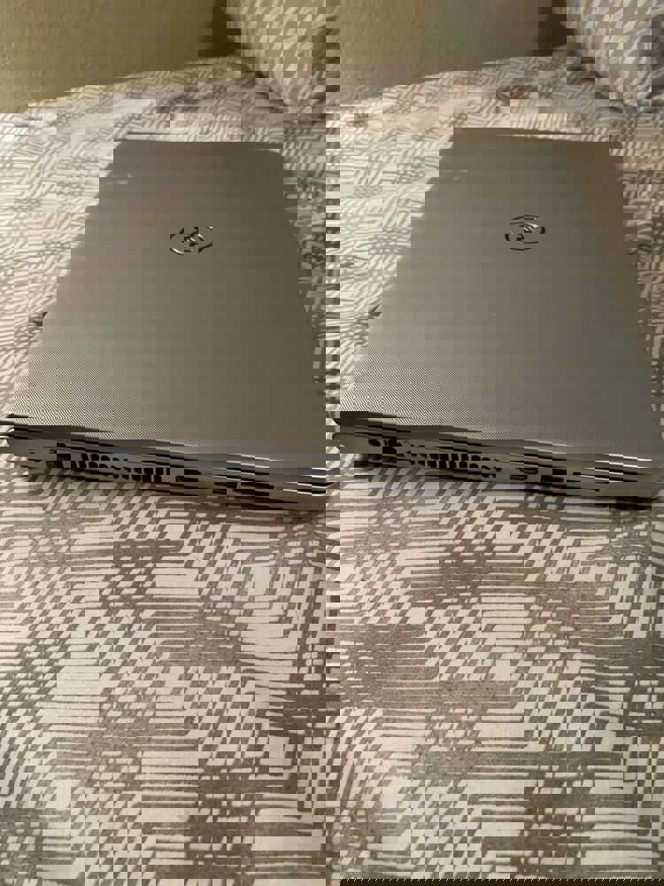 DELL Inspiron 15 Gaming Laptop with Intel i5-5200U, GTX 920m 2GB Graphics, 250GB SSD, and 8GB RAM